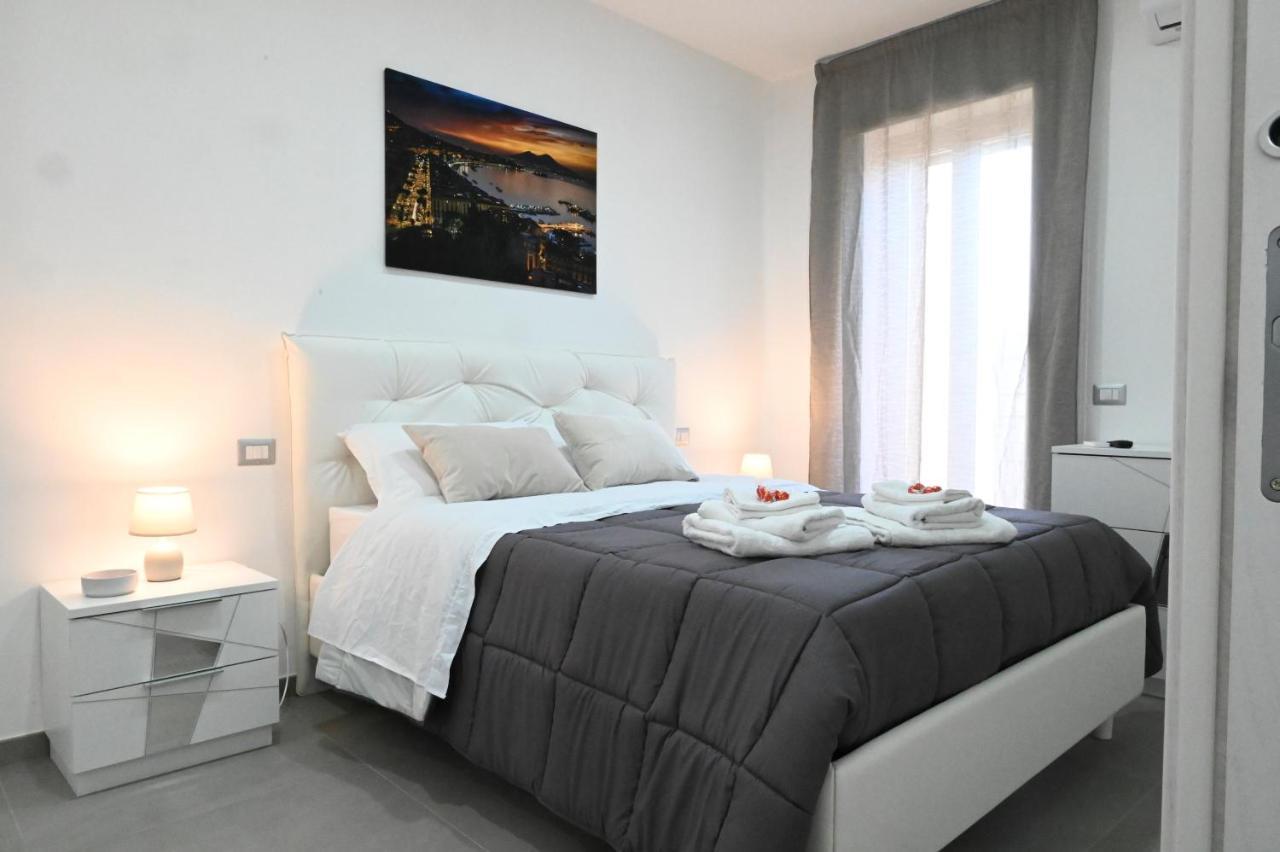 Naples Home 49 エクステリア 写真